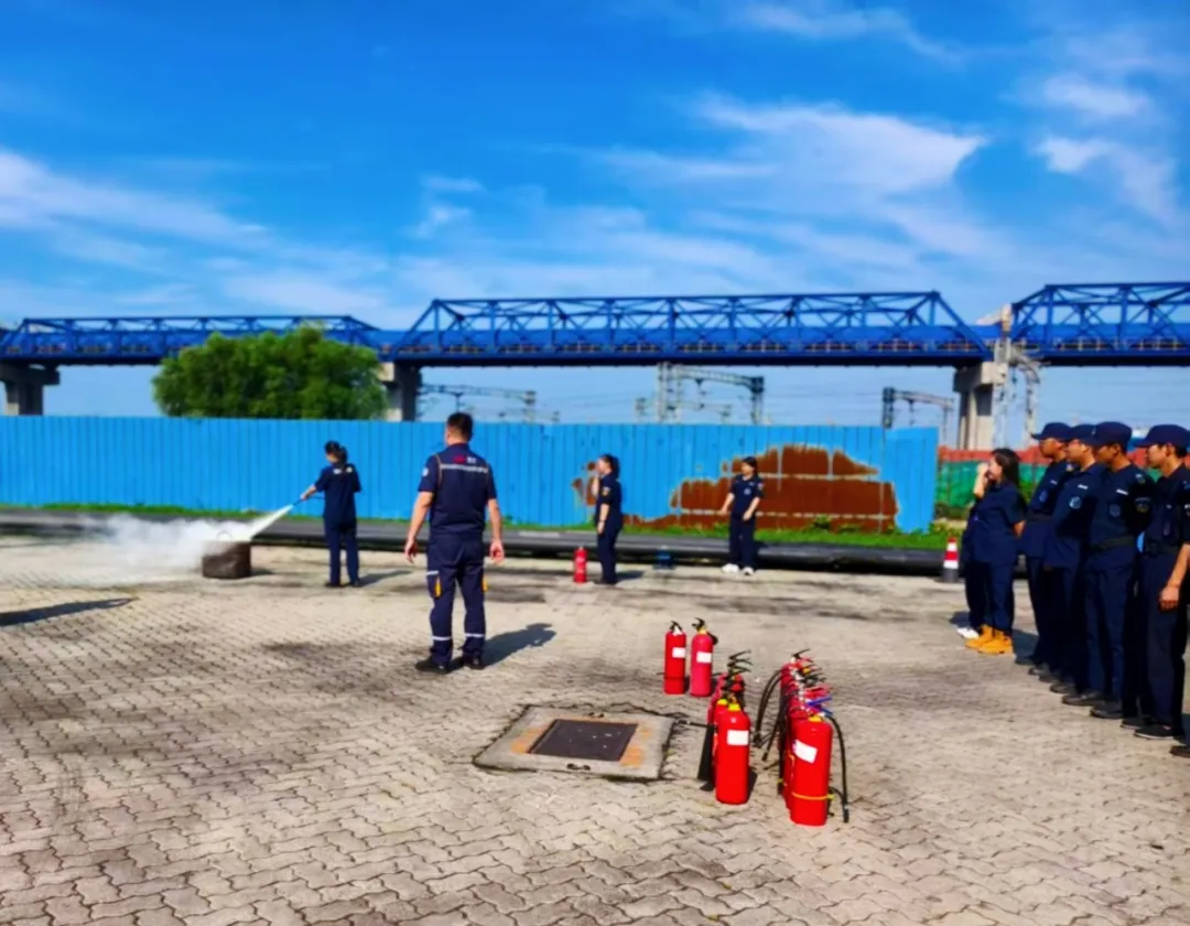 消防實操強技(jì)能(néng) 共築安全防火(huǒ)牆